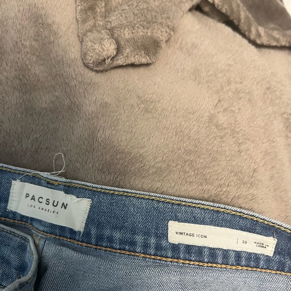Ripped Pacsun Jeans - Picture 3 of 3